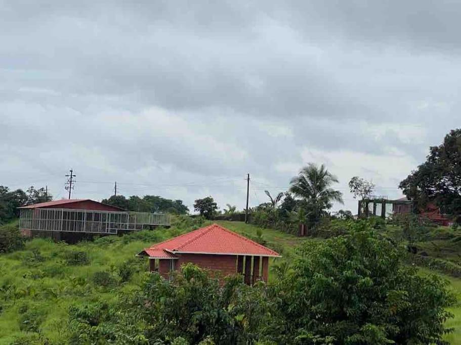 Mars Jungle Adventure Stud Farm With Private Jacuzzi Villa Narsinge Bagian luar foto
